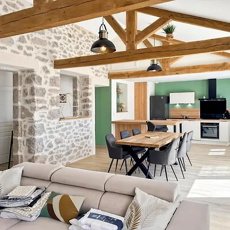 Renoves Pour 8 Pers - Piscine Privee, Cantal Ladinhac