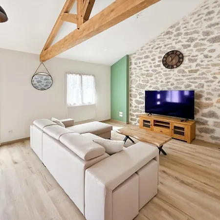 Renoves Pour 8 Pers - Piscine Privee, Cantal Semesterbostad