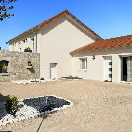 Renoves Pour 8 Pers - Piscine Privee, Cantal Casa de Férias