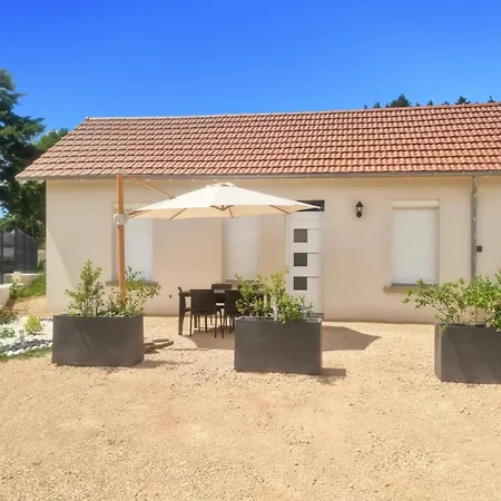 Renoves Pour 8 Pers - Piscine Privee, Cantal Casa de Férias Ladinhac